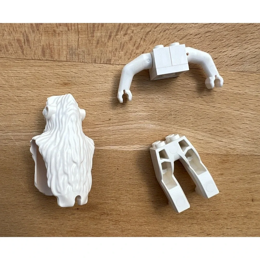 LEGO White Yeti Monster Figure Wampa Style Bigfoot Creature Rare